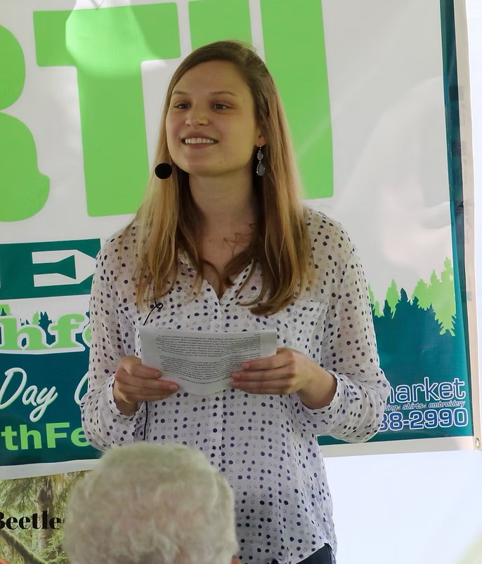 picture of Claire at Knoxville Earth Day Fest